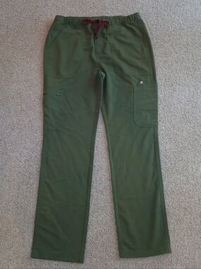 Figs Men’s Olive Green Cairo Cargo Scrub Pants Size Large